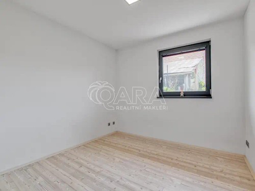 Prodej domu 144 m², pozemek 6118 m²