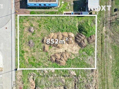 Prodej stavebního pozemku 852 m²