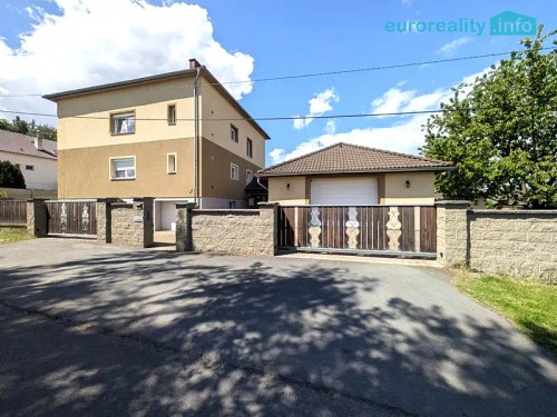 Prodej domu 240 m², pozemek 1087 m²