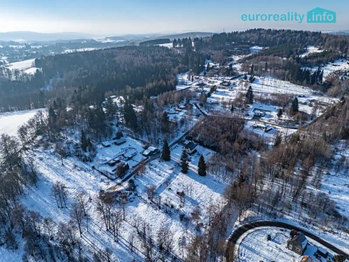 Prodej stavebního pozemku 2270 m²