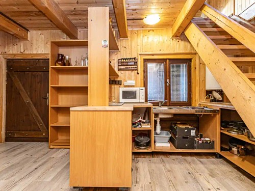 Prodej chaty 110 m², pozemek 79 m²