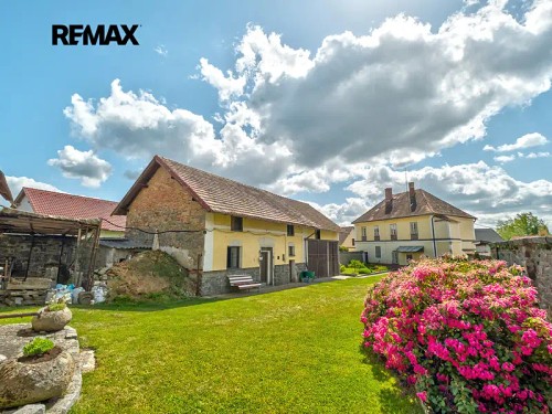 Prodej domu 200 m², pozemek 1223 m²