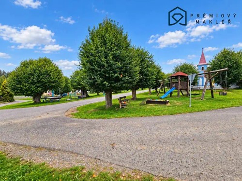 Prodej domu 200 m², pozemek 2021 m²