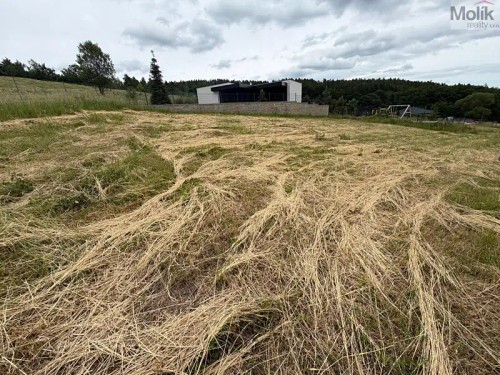 Prodej stavebního pozemku 1024 m²