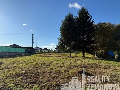 Prodej stavebního pozemku 1530 m²