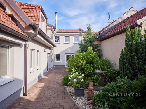 Prodej domu 260 m², pozemek 457 m²