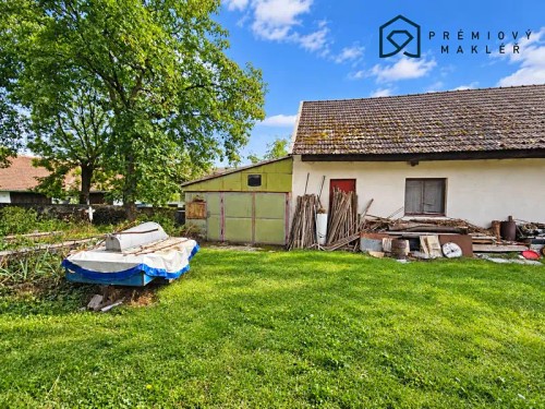 Prodej domu 200 m², pozemek 2021 m²