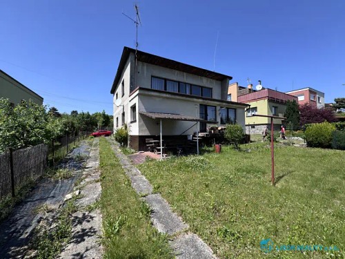 Prodej domu 240 m², pozemek 700 m²