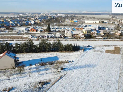 Prodej stavebního pozemku 1183 m²