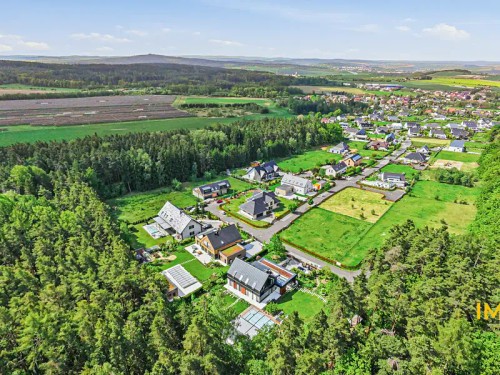 Prodej domu 322 m², pozemek 1991 m²