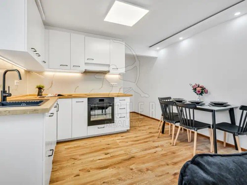 Prodej bytu 4+kk 87 m²