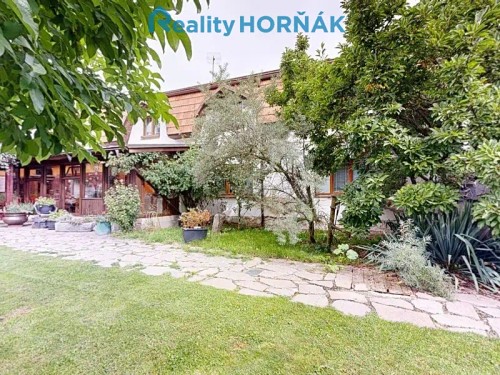 Prodej domu 364 m², pozemek 1261 m²