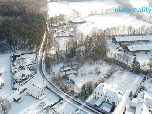 Prodej stavebního pozemku 894 m²