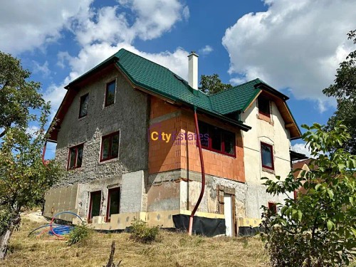 Prodej domu 204 m², pozemek 2647 m²