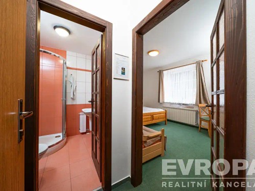 Prodej domu 390 m², pozemek 617 m²