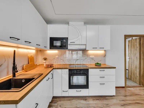 Prodej bytu 5+kk 104 m²