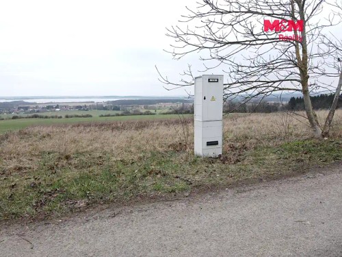 Prodej stavebního pozemku 1300 m²