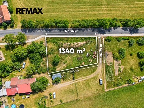 Prodej stavebního pozemku 1340 m²