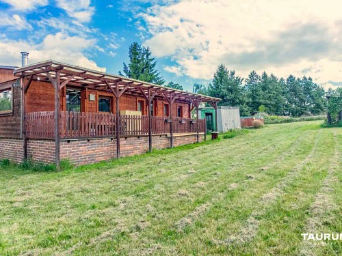 Prodej stavebního pozemku 2561 m²