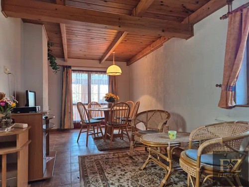 Prodej domu 400 m², pozemek 934 m²