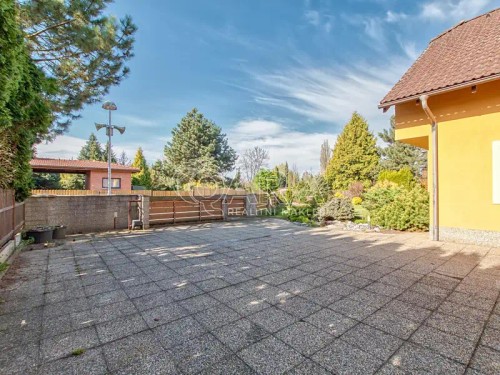 Prodej domu 233 m², pozemek 885 m²