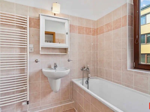 Prodej bytu 2+kk 42 m²