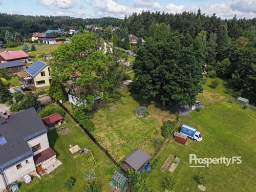 Prodej stavebního pozemku 1280 m²