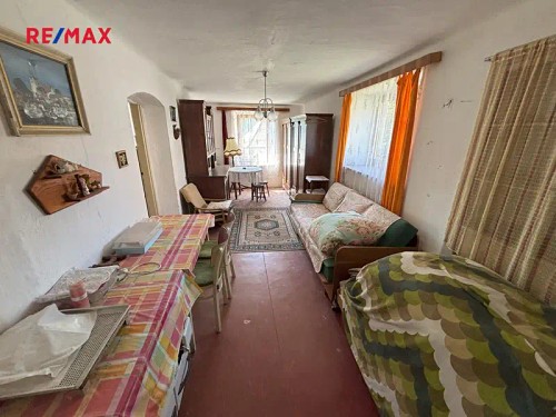 Prodaná  zemědělská usedlost 120 m², pozemek 2057 m²