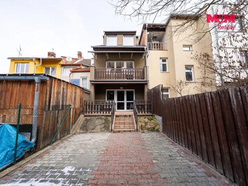 Prodej domu 184 m², pozemek 184 m²