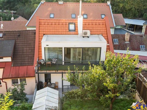 Prodej domu 192 m², pozemek 143 m²
