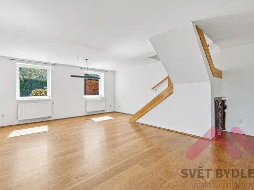 Prodej domu 189 m², pozemek 643 m²