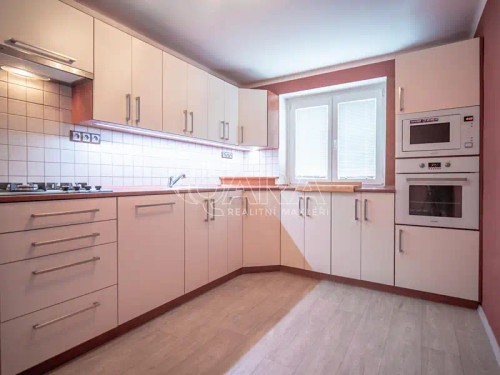 Prodej bytu 2+1 61 m²