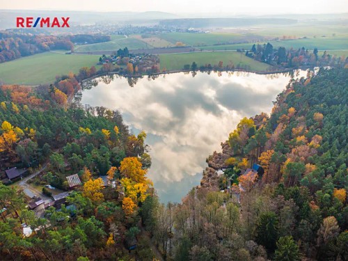 Prodaná  chata 30 m², pozemek 182 m²