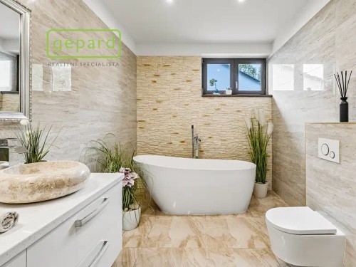 Prodej domu 143 m², pozemek 802 m²