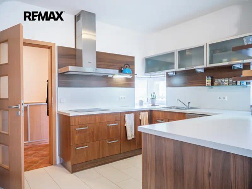 Prodaný dům 146 m², pozemek 696 m²