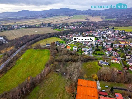 Prodej domu 250 m², pozemek 816 m²