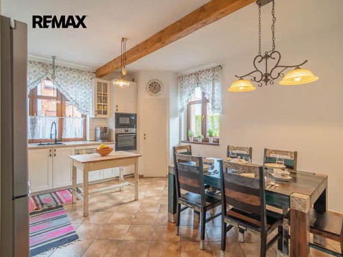Prodej domu 296 m², pozemek 349 m²