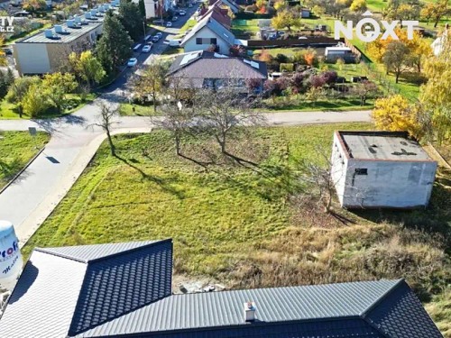 Prodej stavebního pozemku 828 m²