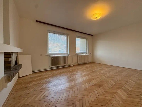 Prodej domu 214 m², pozemek 1328 m²