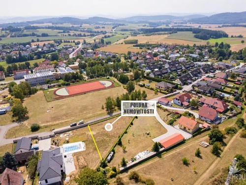 Prodej stavebního pozemku 1033 m²