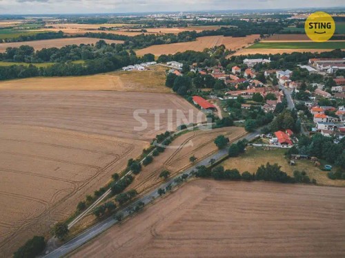 Prodej stavebního pozemku 1740 m²
