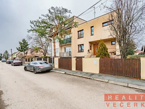 Prodej domu 173 m², pozemek 360 m²