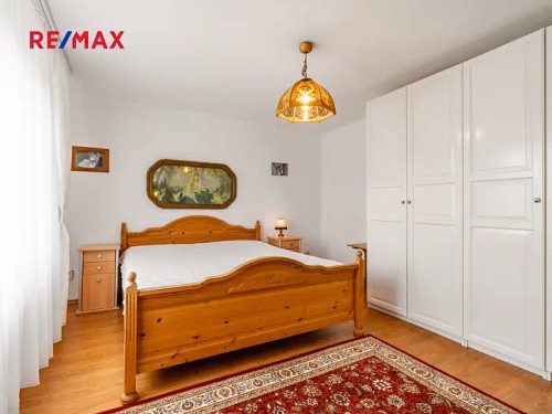 Prodej domu 328 m², pozemek 758 m²