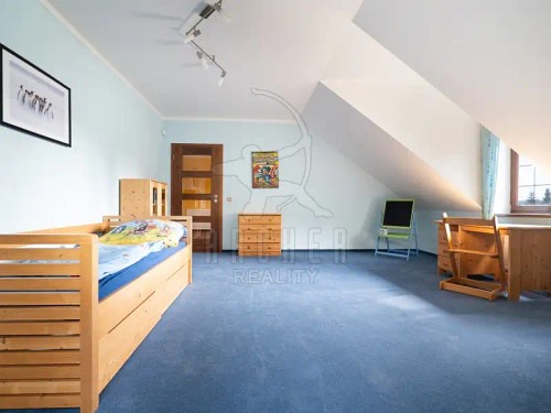 Prodej domu 308 m², pozemek 1226 m²