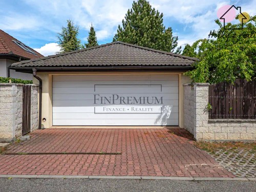 Prodej domu 354 m², pozemek 899 m²