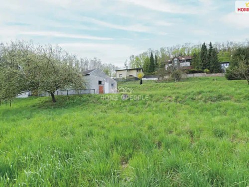 Prodej stavebního pozemku 1675 m²