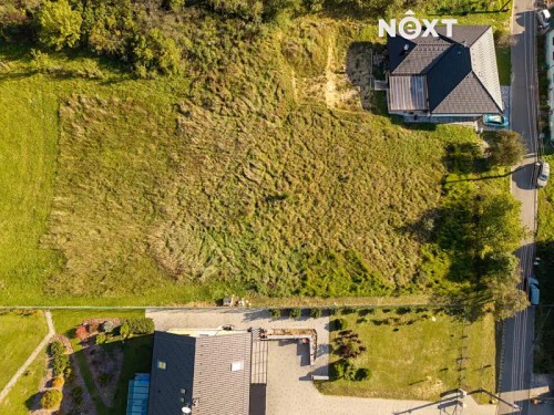 Prodej stavebního pozemku 1300 m²