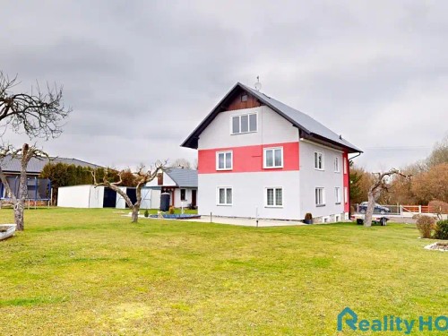 Prodej domu 360 m², pozemek 2030 m²