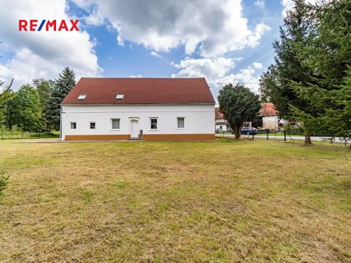 Prodej domu 243 m², pozemek 888 m²