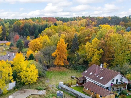 Prodej stavebního pozemku 2016 m²
